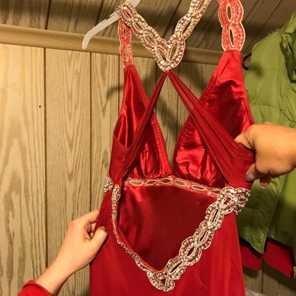 Prom dress - Picture 3 of 7